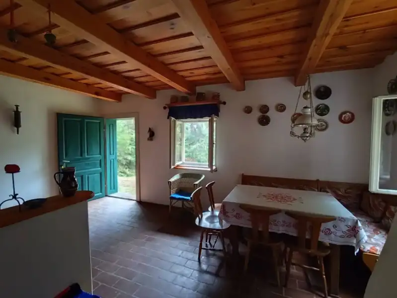 Eladó Nyaraló / gazdasági épület – Apátistvánfalva, Fő utca