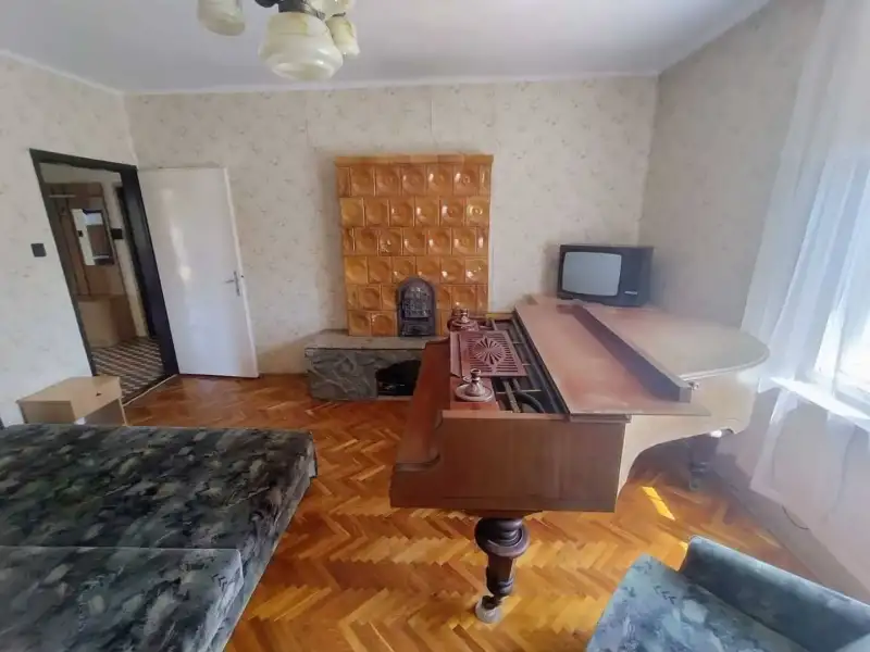 Eladó Családi ház – Szőce
