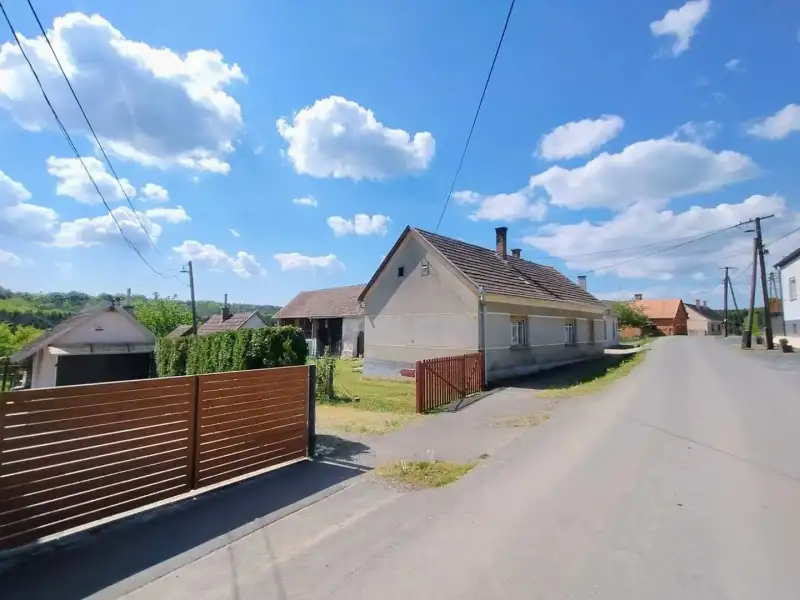 Eladó Családi ház – Kondorfa