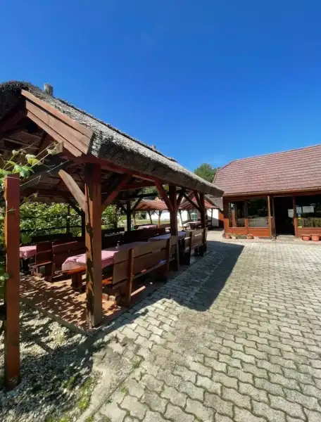 Eladó Családi ház – Bajánsenye